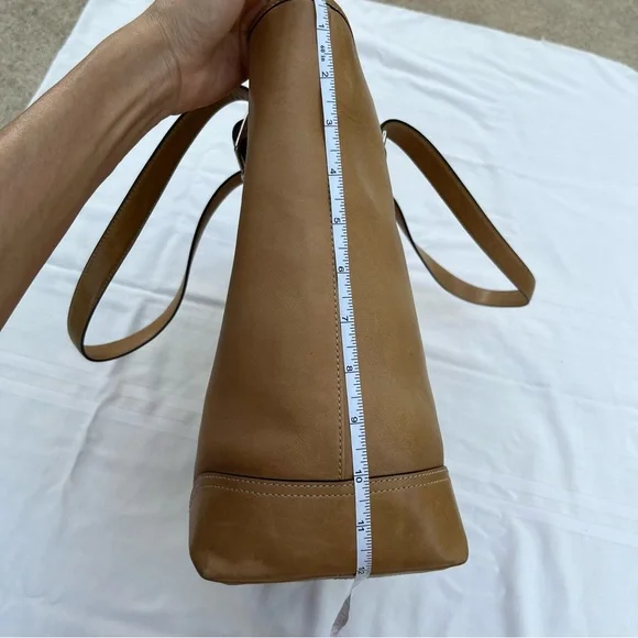 Vintage Camel Leather Coach Leatherware Hampton Legacy Bag 6491